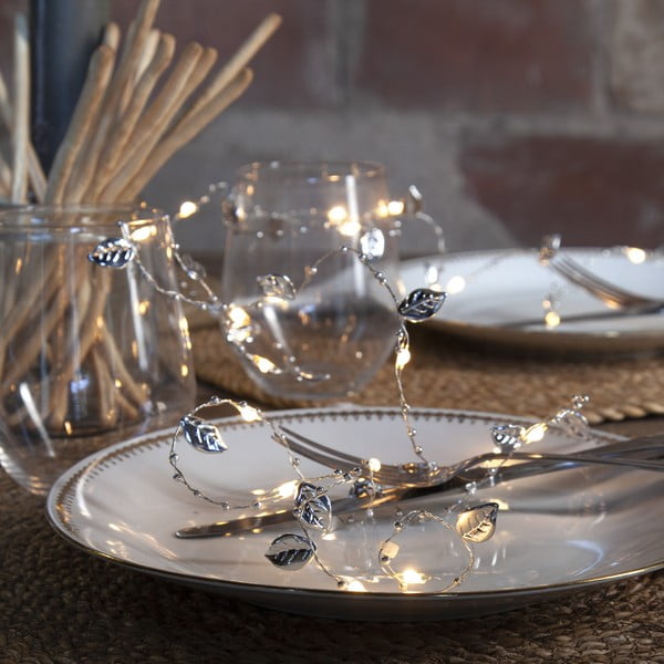 Светлинна верига на батерии с 20 броя крушки, дължина 200 cm Dew Drop – Star Trading