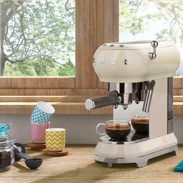 Кремаво бяла машина за еспресо с лост за еспресо 50's Retro Style - SMEG-image-1