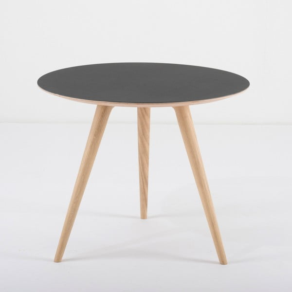 Странична маса от дъбово дърво с черен плот , ⌀ 55 cm Arp - Gazzda-image-2