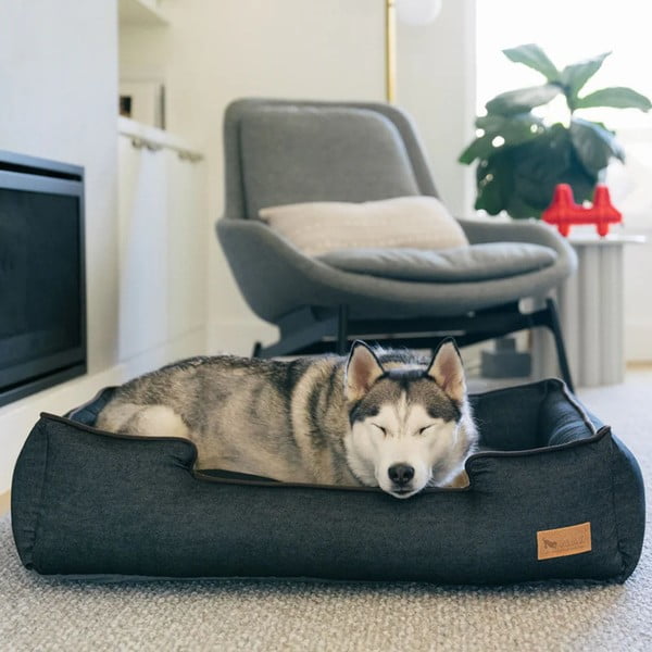 Тъмносиньо легло за куче 100x75 cm Lounge Bed Denim Medieval Blue / Dark Chocolate L – P.L.A.Y.-image-1