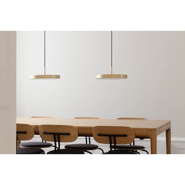 LED висящо осветително тяло златно с метален абажур ø 31 cm Asteria Mini – UMAGE-image-1