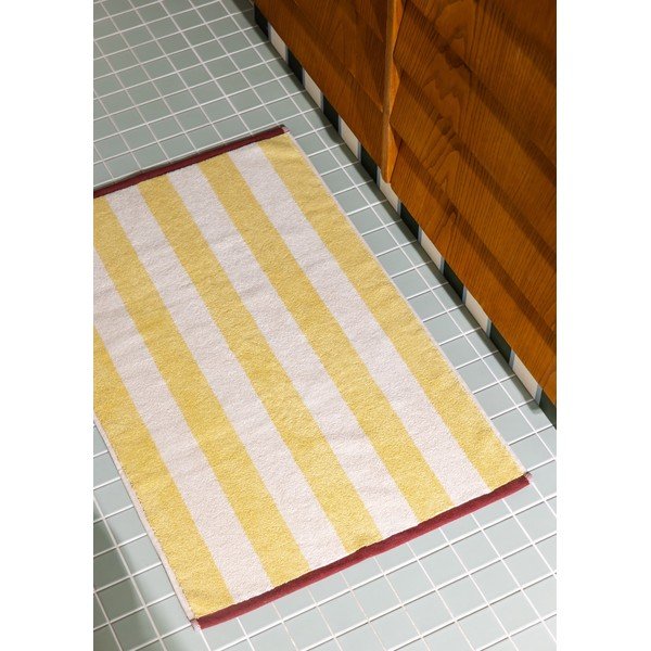 Жълт текстилен килим за баня 50x80 cm Gobo – noo.ma-image-3