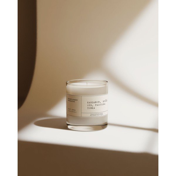 Ароматна свещ от соев восък време на горене 40 час #83 Cardamom, Rose, Oud, Tonka – Perfumed Prague