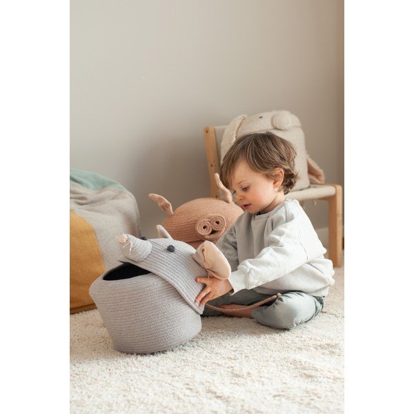 Сива текстилна детска кошница за играчки ø 25x30 cm Renata the Rat – Lorena Canals-image-1