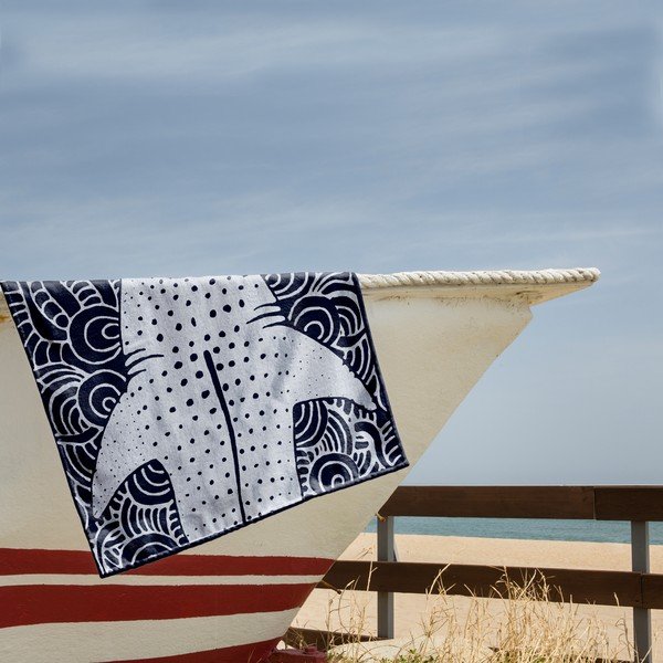 Тъмносиня плажна кърпа 90x180 cm Shark - DecoKing-image-1