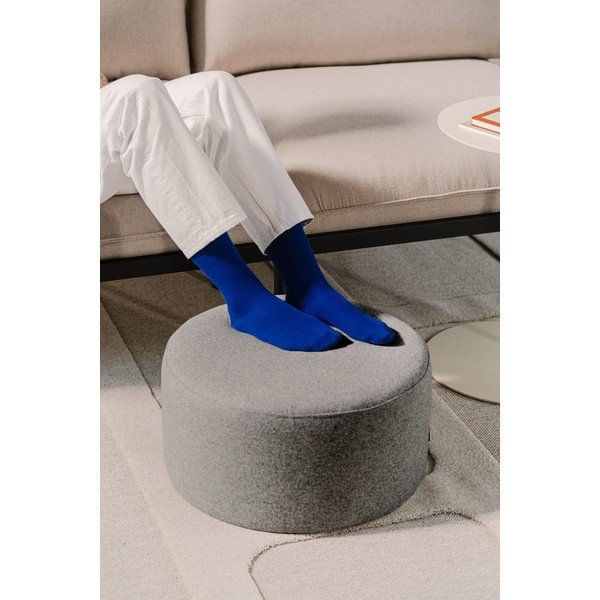 Сива вълнена табуретка Folk – noo.ma-image-1