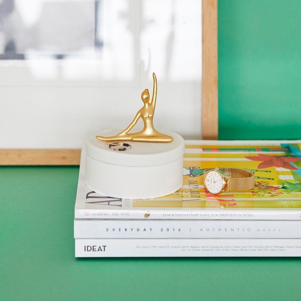 Бяла порцеланова кутия за бижута Ballerina - Balvi-image-1