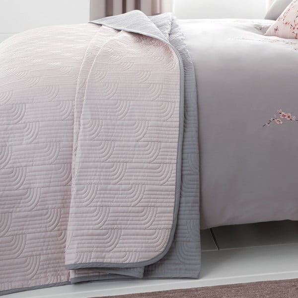 Розова и сива ватирана покривка за легло Blossom, 240 x 260 cm Embroided Blossom - Catherine Lansfield