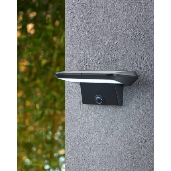 LED стенно външно осветително тяло със соларен панел (височина 7,5 cm) PORRASSA – EGLO-image-1