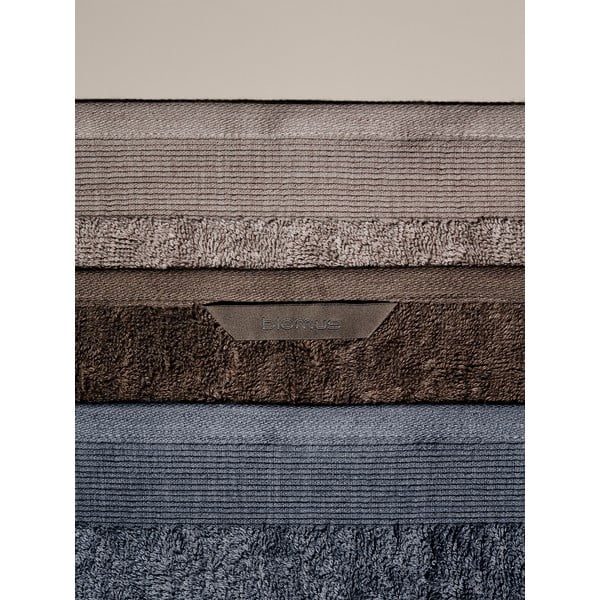 Тъмно сива памучна кърпа за баня , 140 x 70 cm - Blomus-image-4