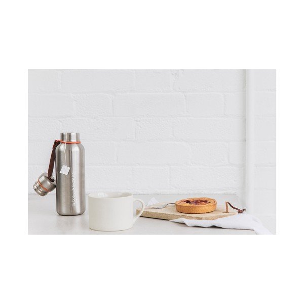 Маслиненозелена двустенна бутилка от неръждаема стомана Black + Blum Insulated Vacuum Bottle, 500 ml - Black + Blum-image-4