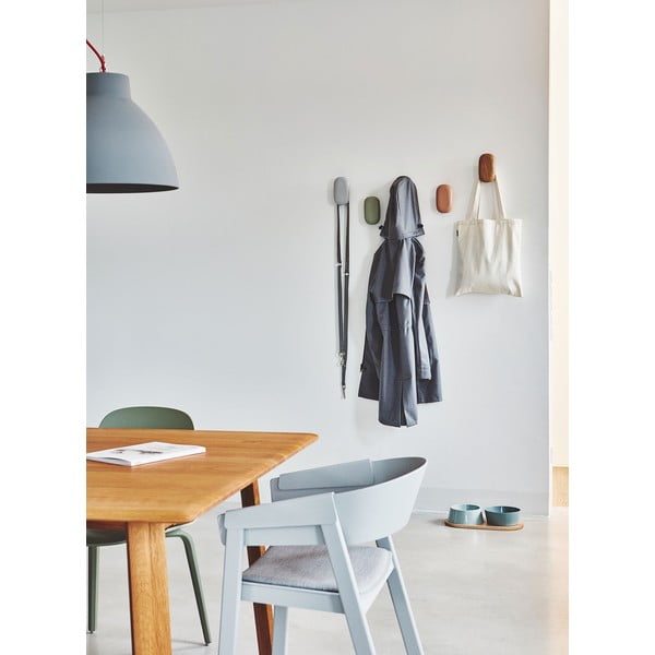 Черна стенна кука от дъбово дърво Gemma Oak Black – MiaCara-image-1