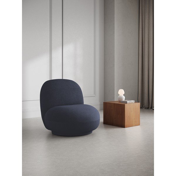 Тъмносиньо кресло от плат букле Chuck – Micadoni Home-image-1