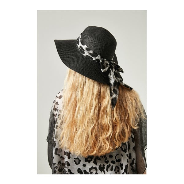 Черна дамска сламена шапка с леопардова панделка - Alexander McKensey