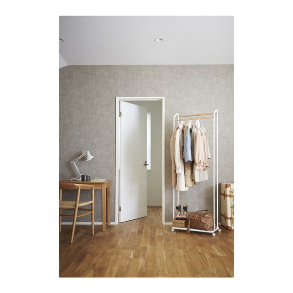 Бяла метална стойка за дрехи на колелца Tower – YAMAZAKI-image-3