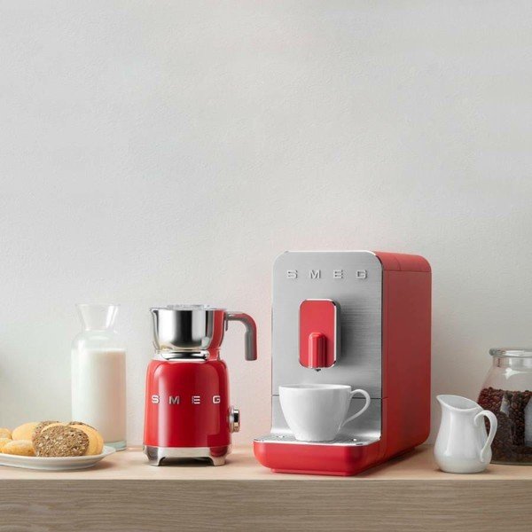 Червен  електрически миксер за мляко Retro Style – SMEG-image-1