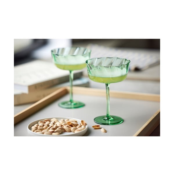 Чаши за пенливо вино в комплект от 4 бр. 300 ml Vienna – Lyngby Glas-image-1