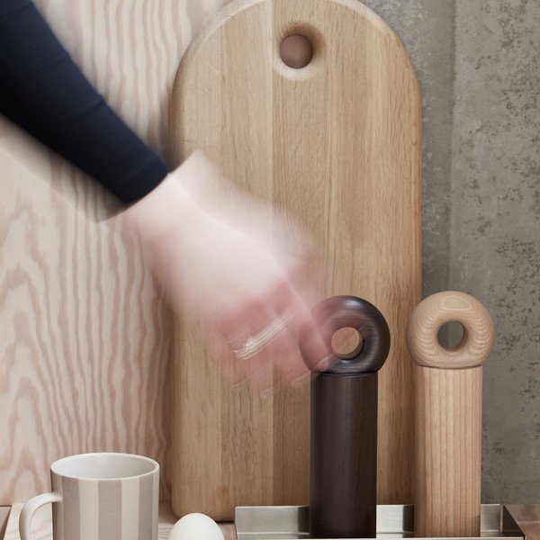 Метален декоративен поднос 10x23,5 cm Bakku – OYOY Living Design-image-1