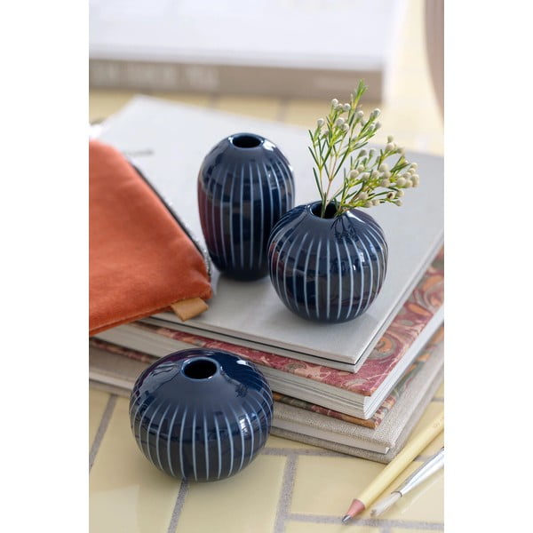 Комплект от 3 миниатюрни керамични вази Hammershoi Miniature Hammershøi - Kähler Design-image-3