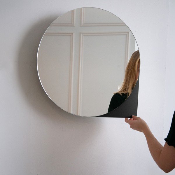 Черен метален стенен/с огледало шкаф за баня 55x55 cm Sonnet – Spinder Design-image-1