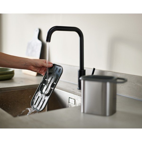 Метална стойка за перилни препарати в блестящо сребрист цвят Duo Steel – Joseph Joseph-image-3