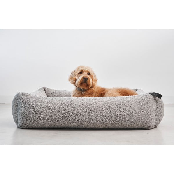 Сиво легло за куче от плат букле 71x91 cm Senso Pebble M – MiaCara-image-1
