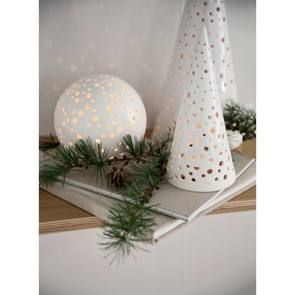 Бял коледен свещник, изработен от костен порцелан, височина 19 см Nobili - Kähler Design-image-1