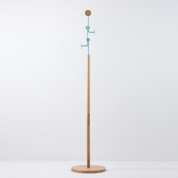 Дъбова стойка за дрехи от масивна дървесина със сини детайли Hook - Gazzda-image-2
