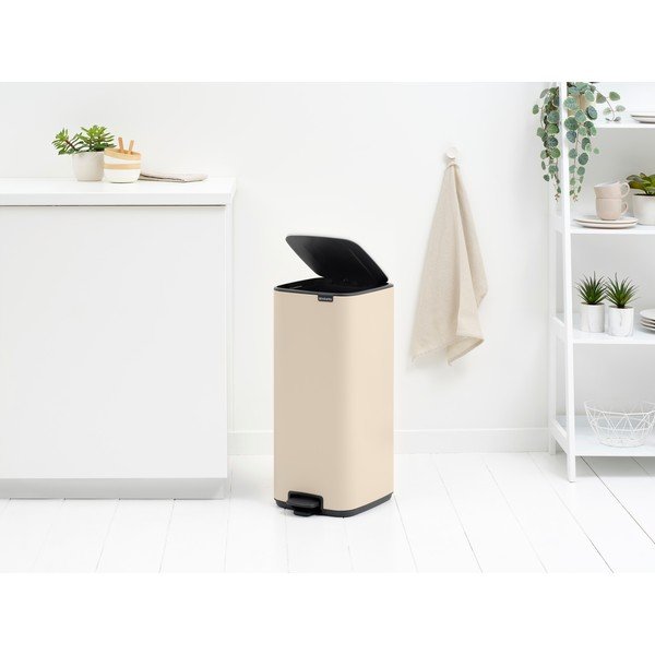 Бежово стоманено кошче за боклук с педал 30 l Bo – Brabantia-image-2
