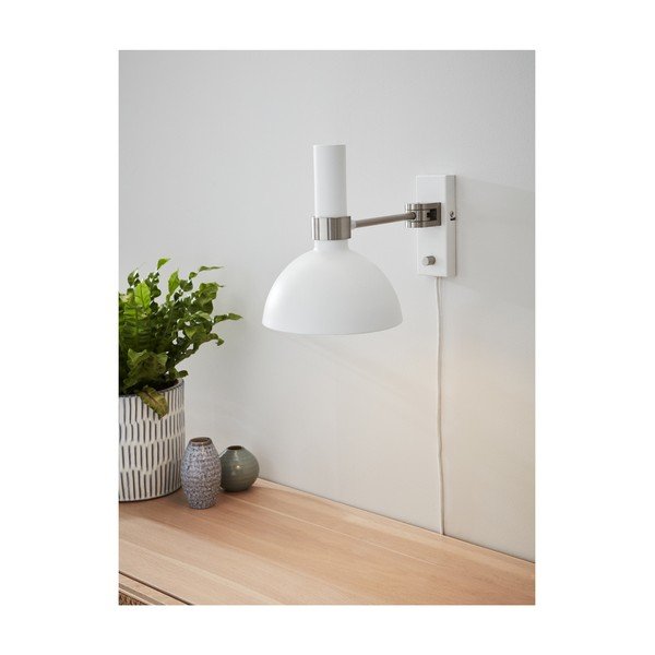 Бяла стенна лампа Larry - Markslöjd-image-1