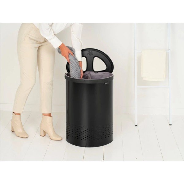 Матово-черен метален кош за пране 55 l Selector – Brabantia-image-2