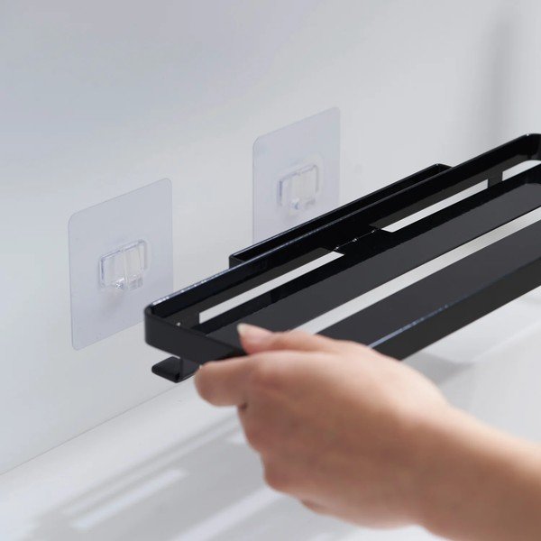 Матово черно стоманен рафт за баня без пробиване Film Hook – YAMAZAKI-image-3