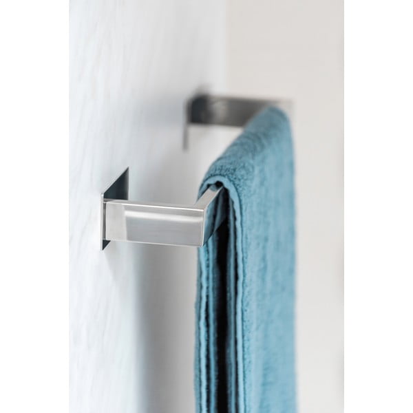 Самозалепваща поставка за кърпи от неръждаема стомана в лъскаво сребристо Genova – Wenko-image-1