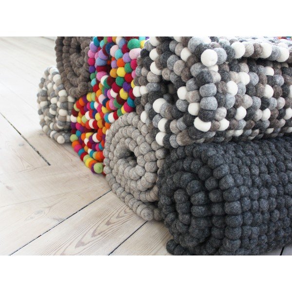 Антрацитен вълнен килим с топка , 120 x 180 cm Ball Rugs - Wooldot-image-2