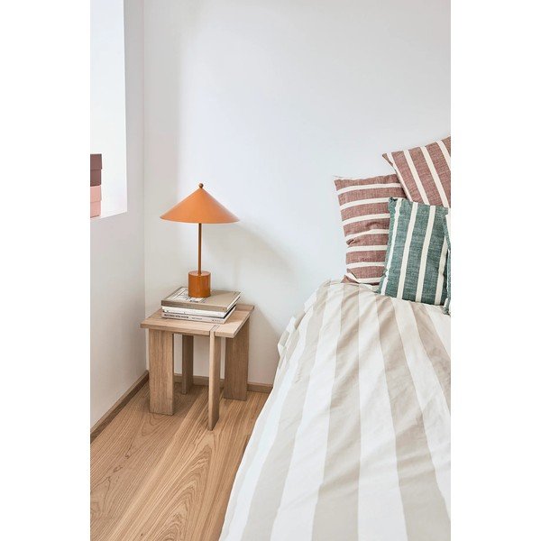 Странична масичка от масивен дъб 40x40 cm Oy – OYOY Living Design-image-1
