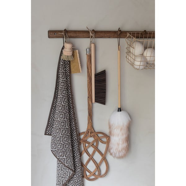 Кафява стенна закачалка от масивен дъб 72 cm Roots – Mette Ditmer Denmark-image-4