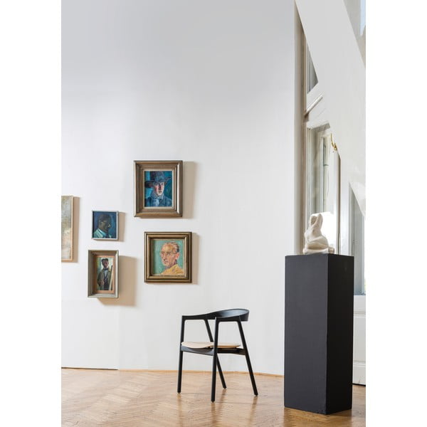 Стол за хранене от черен дъб Muna - Gazzda-image-1