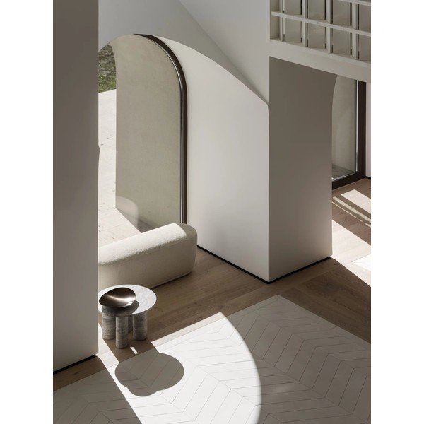 Каменна кръгла странична масичка ø 52 cm Volos – Blomus-image-1