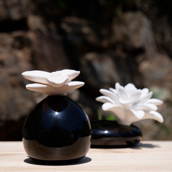 Бял керамичен дифузер с аромат на ванилия - Boles d´olor-image-1