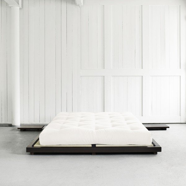 Dvoulůžková postel z borovicového dřeva s matrací a tatami Karup Design Dock Double Latex Black/Natural, 140 x 200 cm-image-4