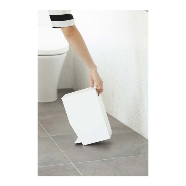 Бяло пластмасово кошче за боклук с педал 3,9 l Tower – YAMAZAKI-image-2