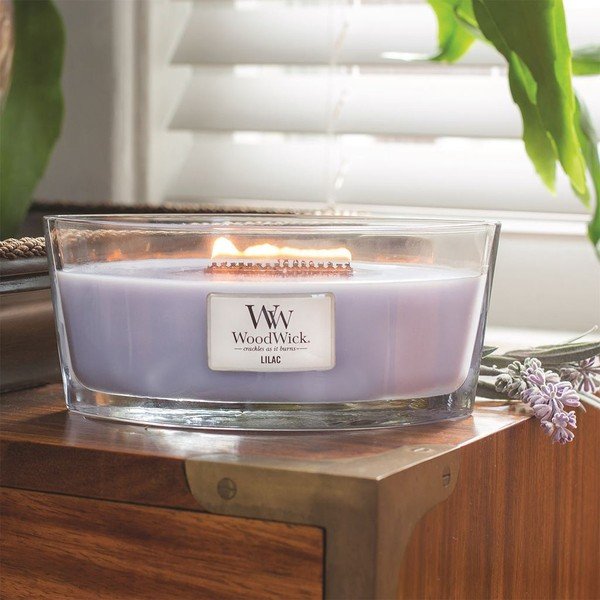 Свещ с аромат на люляк, време на горене 30 часа Lilac - WoodWick-image-1