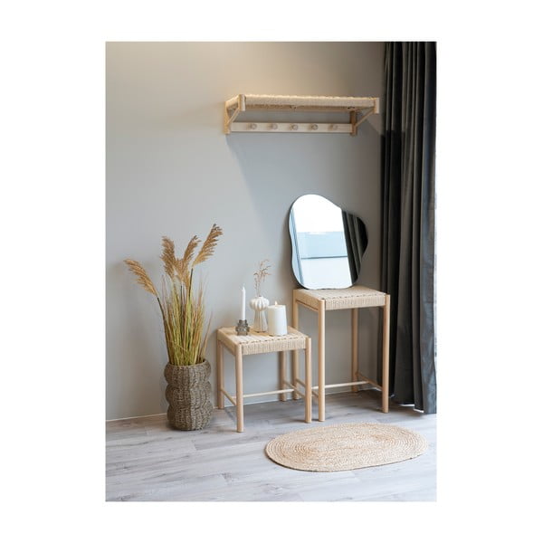 Стенна закачалка от тополова дървесина в естествен цвят с рафт Abano - House Nordic-image-1