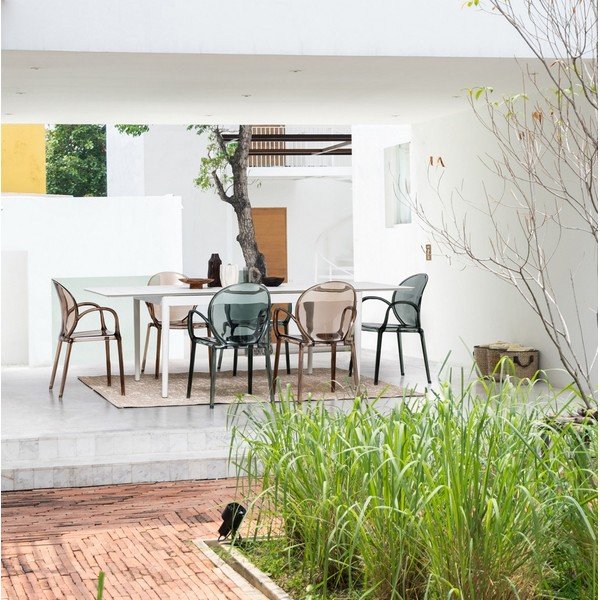 Светлокафяв пластмасов градински стол Camilla – Bizzotto-image-1