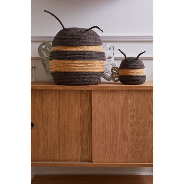 Текстилна детска кошница за играчки ø 30x32 cm Mama Bee – Lorena Canals-image-3