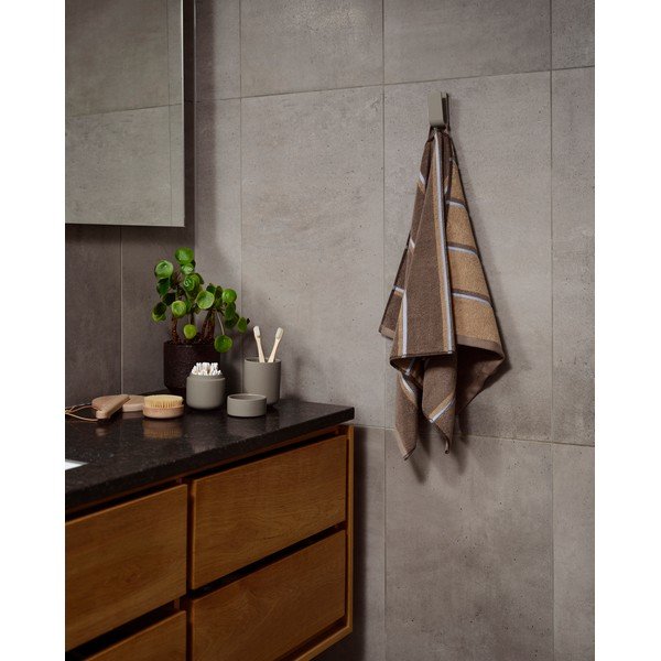 Кафява/бежова памучна кърпа 50x100 cm Sauna – Zone-image-1