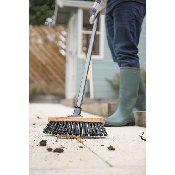 Основи на черната метла - Addis-image-3