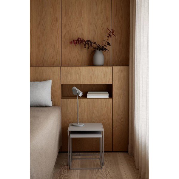 Сива LED затъмняваща се настолна лампа (височина 44 cm) Stage – Blomus-image-4