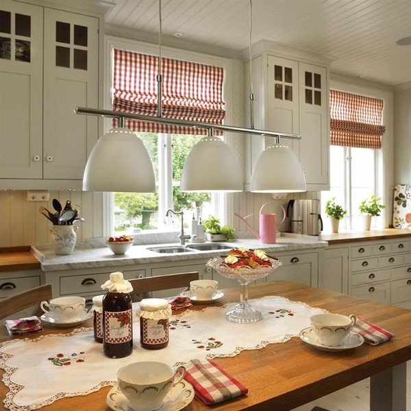 Bílé závěsné svítidlo Markslöjd Skarhamn-image-1