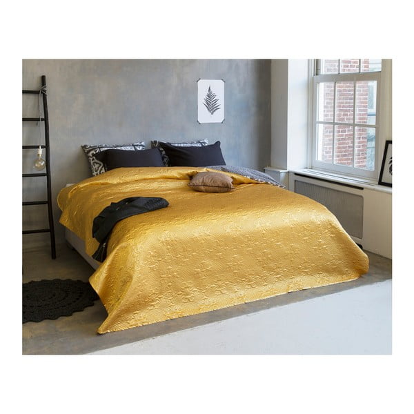 Přehoz přes postel z mikroperkálu ve zlaté barvě na dvoulůžko Sleeptime Clara Satin, 260 x 250 cm